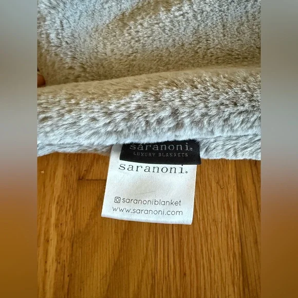 Saranoni Grand Faux Fur sleeping bag in Snow Fox gray - Picture 3 of 5